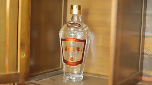 为什么现在几十块甚至几块钱的酒都是纯粮食的？